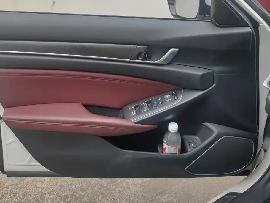 Honda Inspire — миниатюра 7