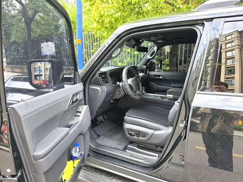 Lexus GX — миниатюра 3