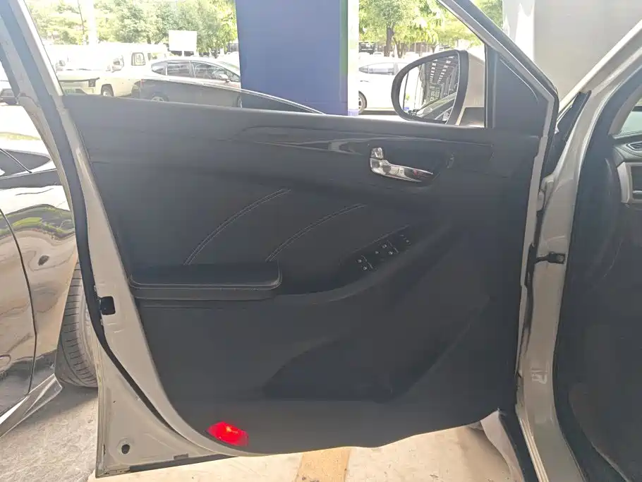 Fengguang Fengguang 580 — миниатюра 7