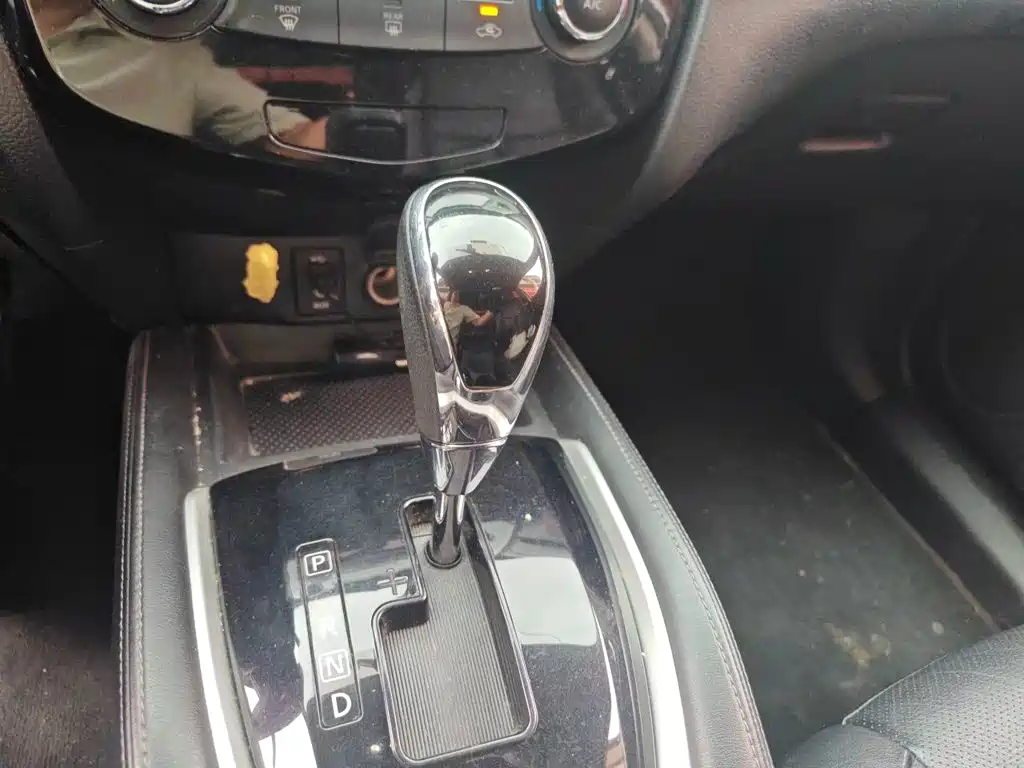 Nissan X-Trail — миниатюра 11