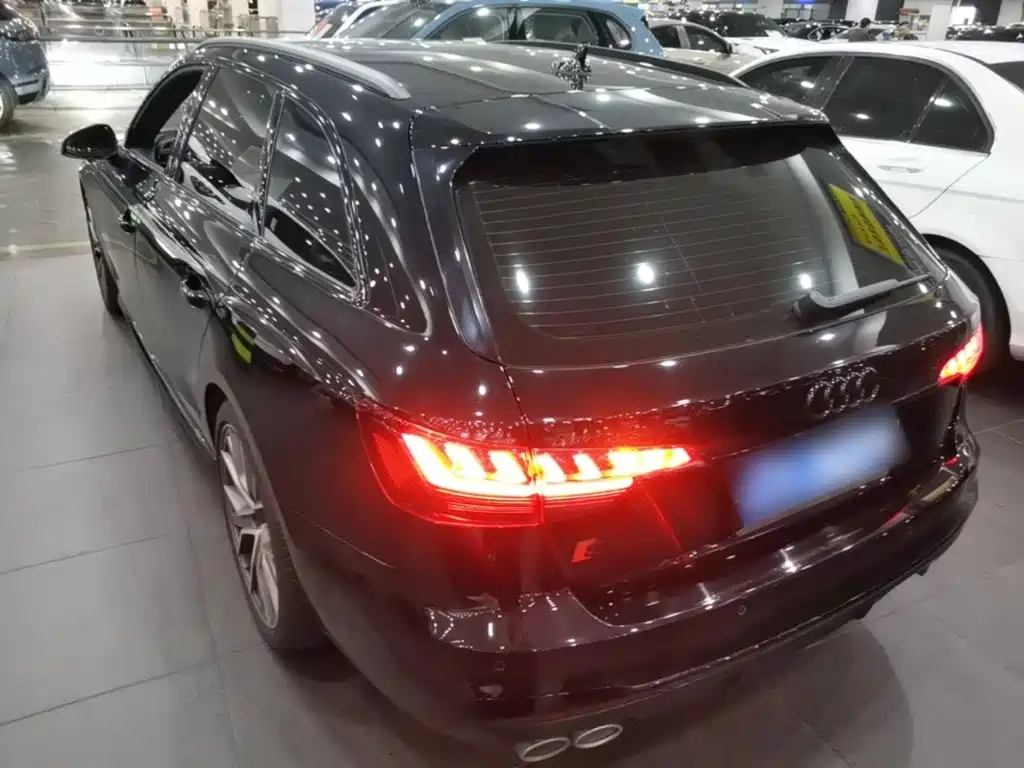 Audi S4 — миниатюра 5