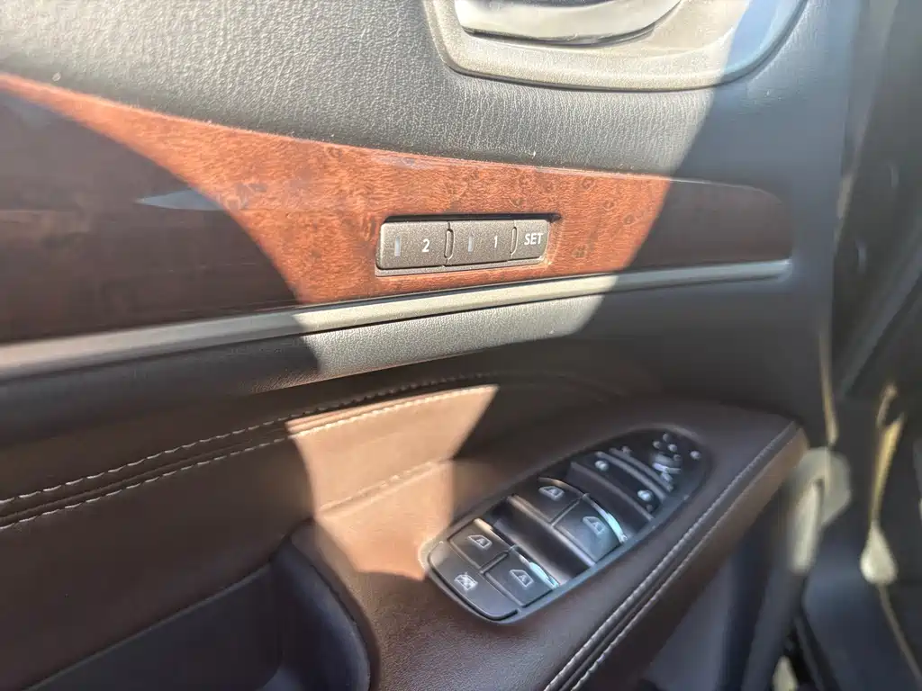 Infiniti QX60 (Import) — миниатюра 9