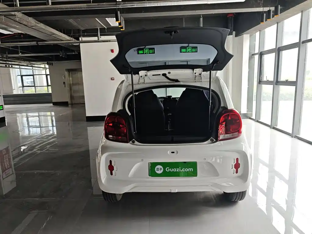 Roewe Clever — миниатюра 19