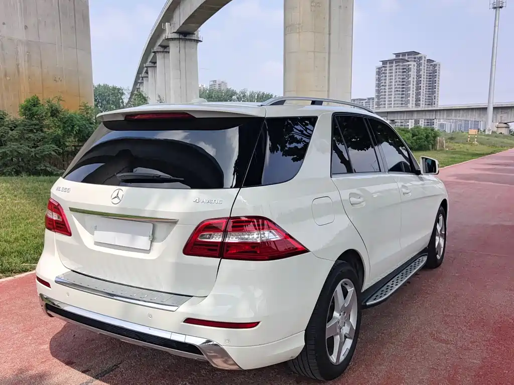Mercedes-Benz M 2012 ML 350 Luxury