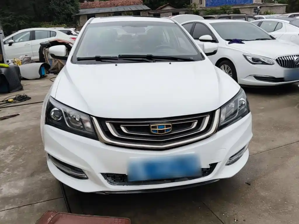 Geely Emgrand — миниатюра 3