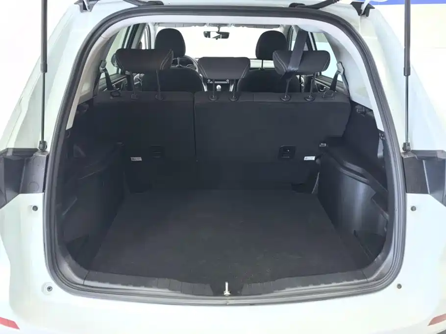 Haval M6 — миниатюра 4