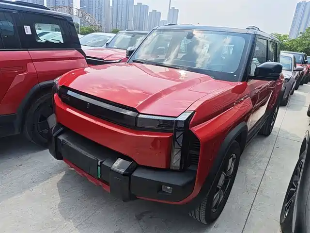 2025 Chery iCar
