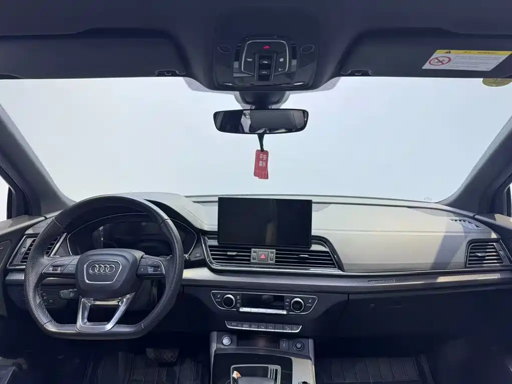 Audi Q5L Sportback — миниатюра 7