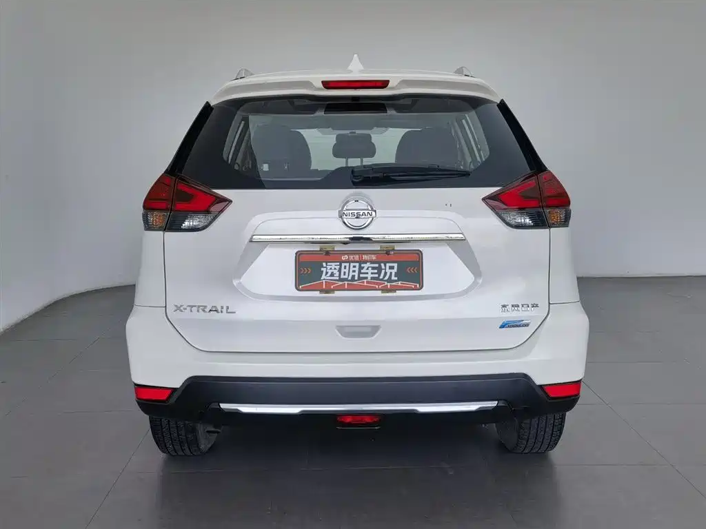 Nissan X-Trail 2017 2.0L CVT Comfort 2WD