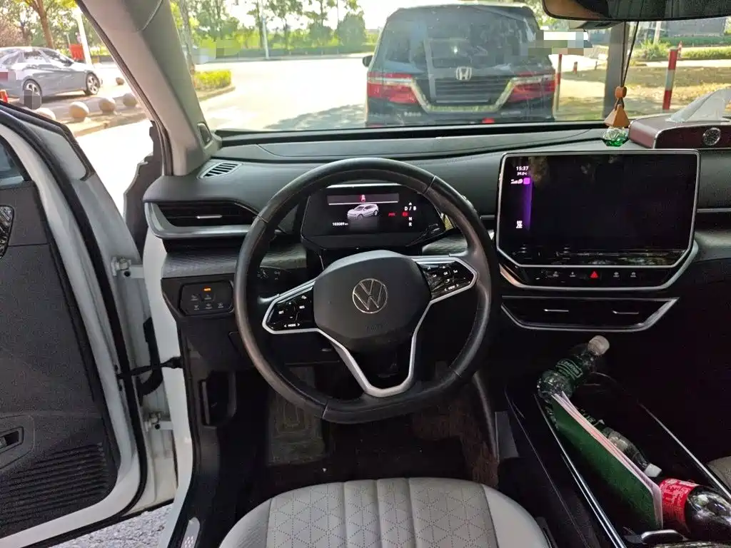 Volkswagen ID.6 X — миниатюра 3