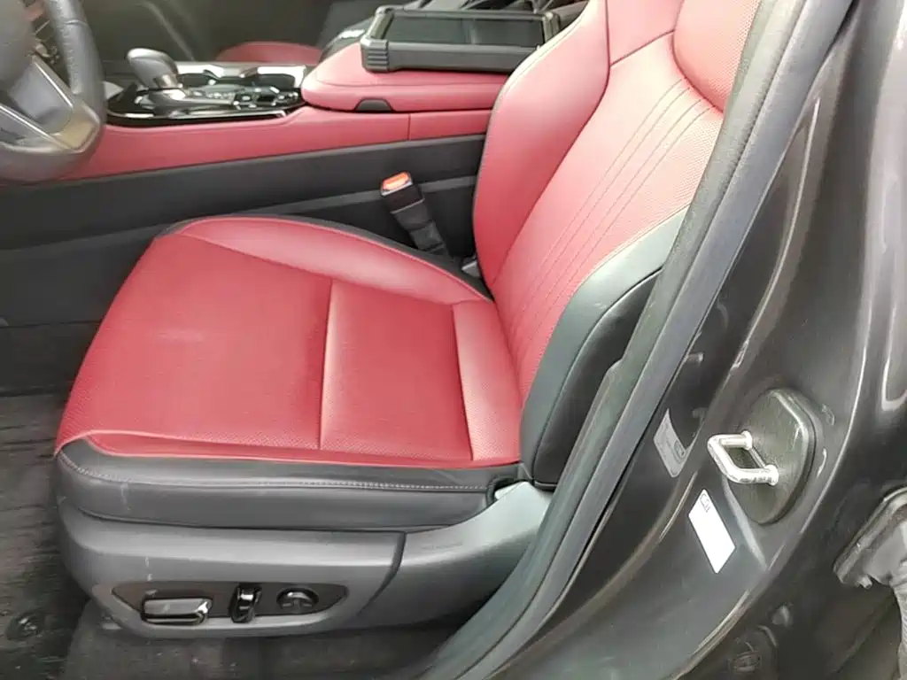 Lexus NX — миниатюра 15