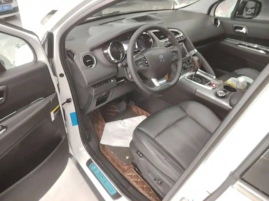 Peugeot 3008 — миниатюра 15