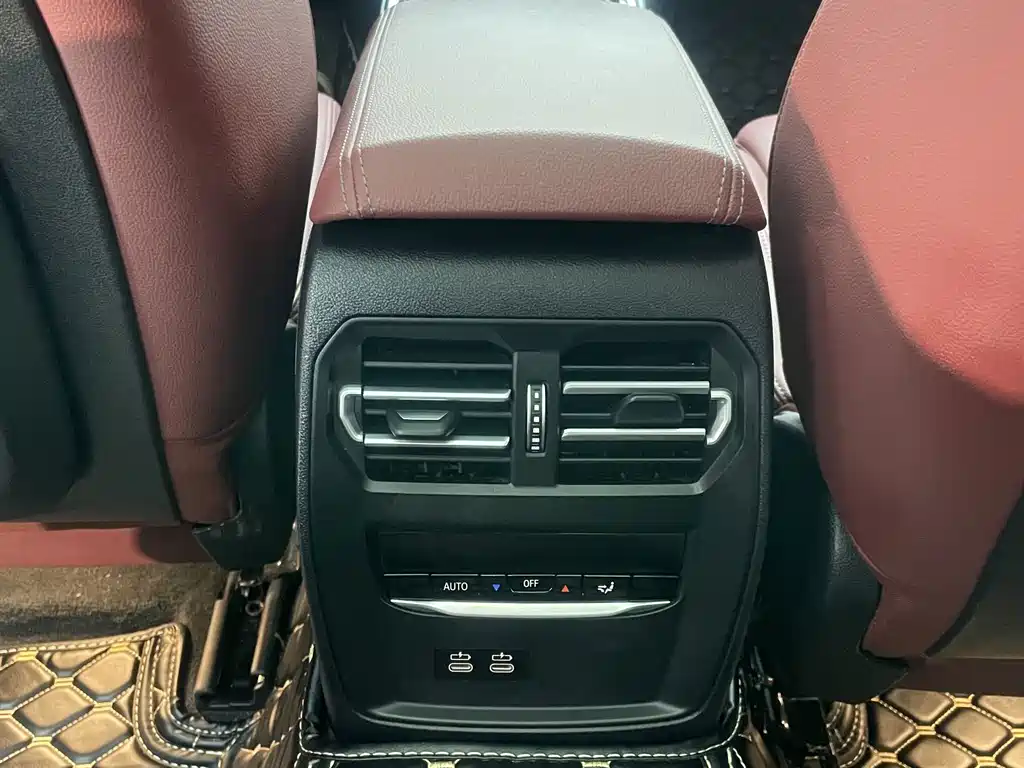 BMW 3 Series — миниатюра 12