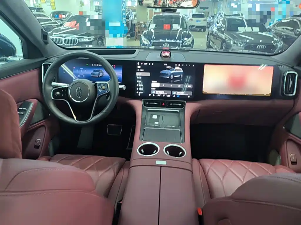 AITO AITO M8 — миниатюра 10