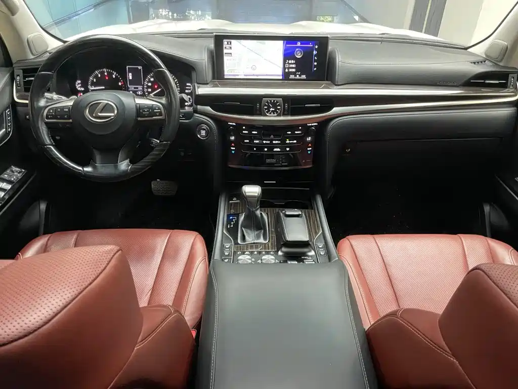 Lexus LX — миниатюра 16
