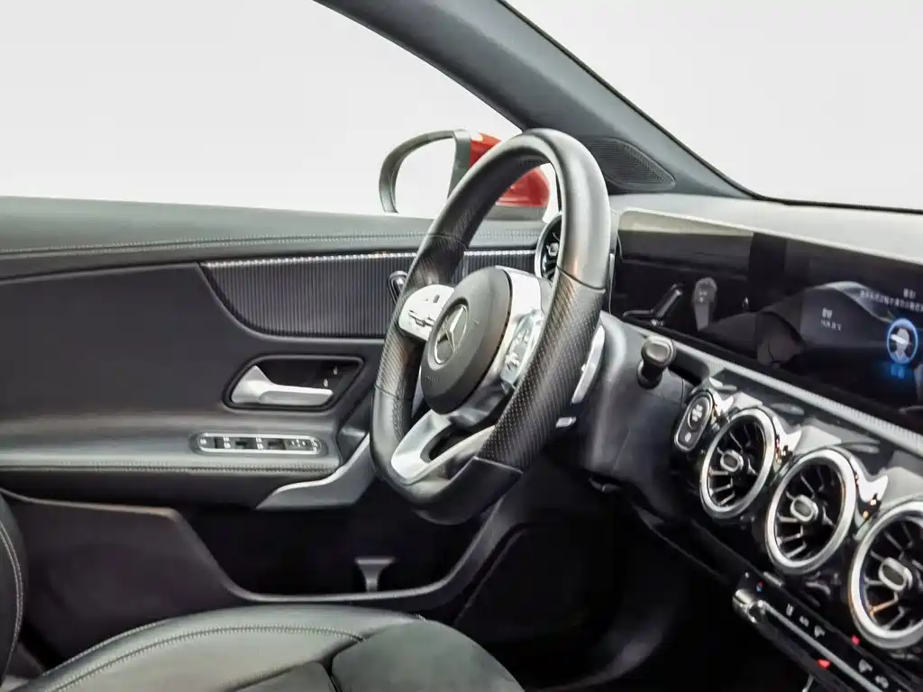 Mercedes-Benz A-Class — миниатюра 22