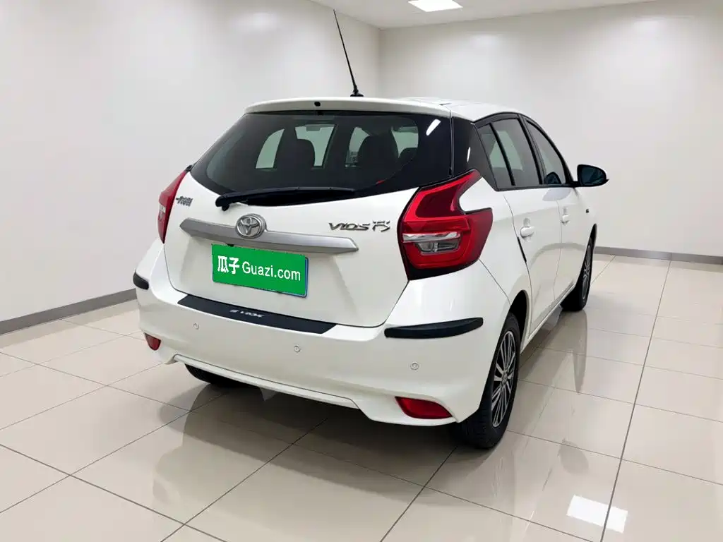Toyota Vios FS — миниатюра 6