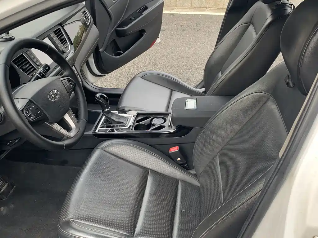 Hyundai Mistra — миниатюра 15