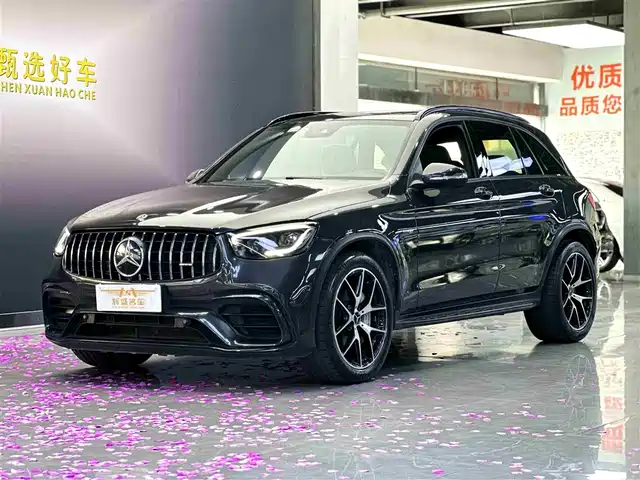 MERCEDES-BENZ  GLC AMG 2020