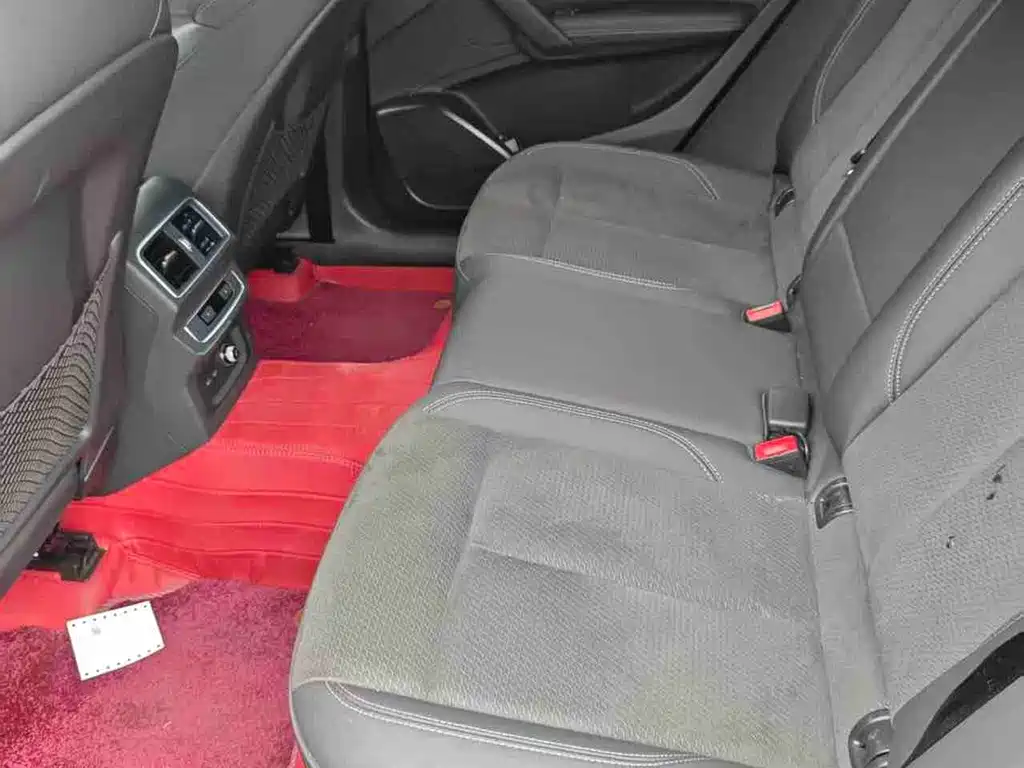 Audi Q5L Sportback — миниатюра 5