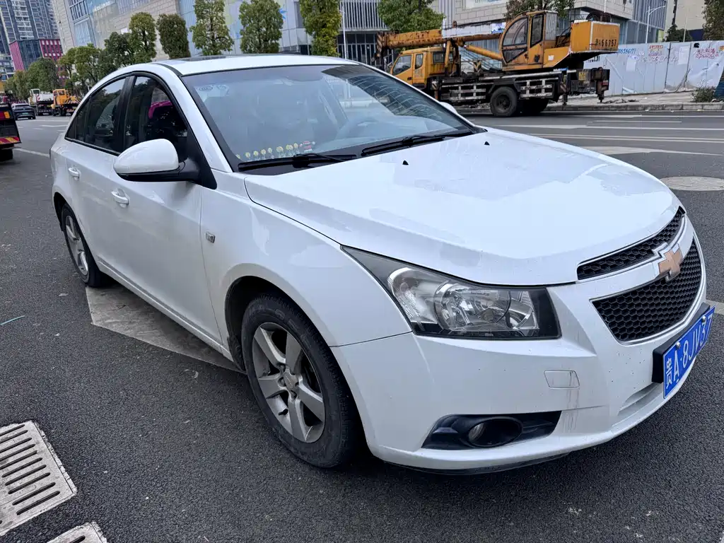 Chevrolet Cruze 2013 1.8L SE AT