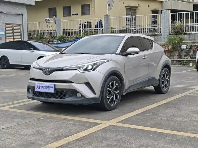 TOYOTA C HR