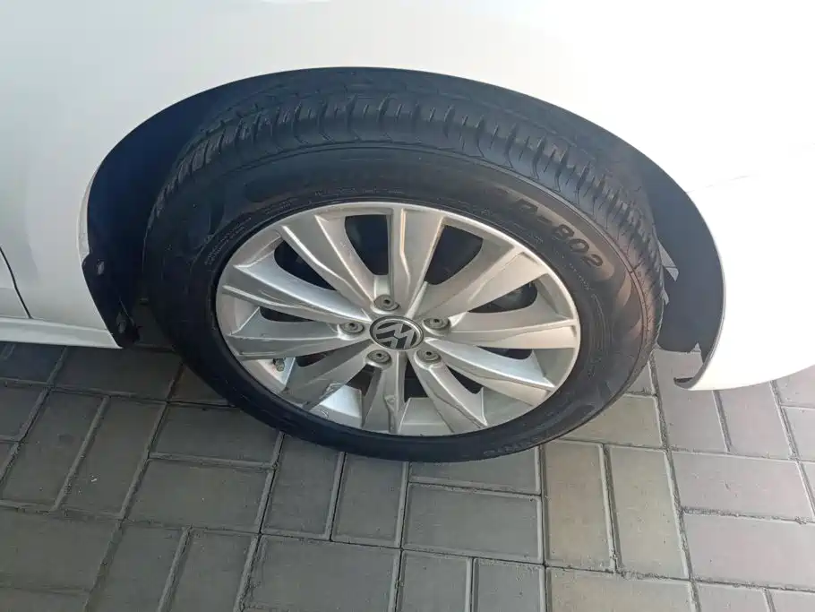 Volkswagen Sagitar — миниатюра 6