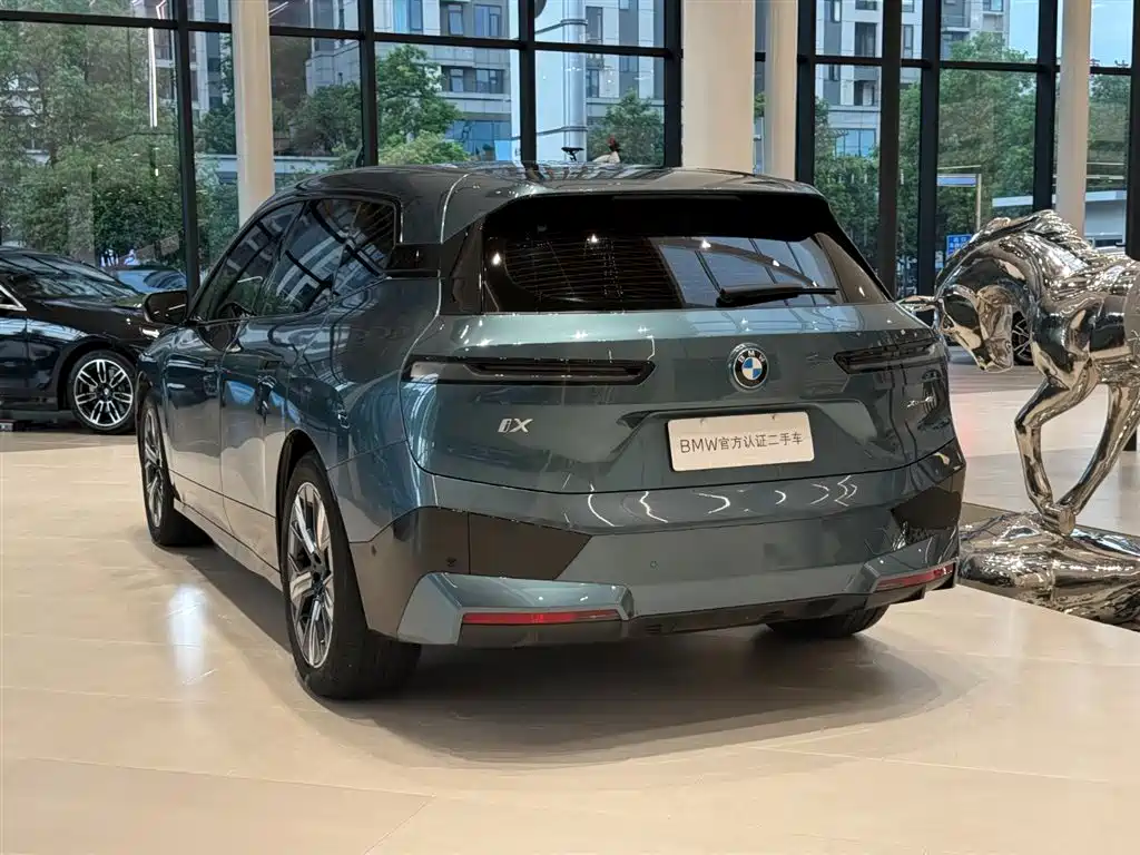 BMW iX — миниатюра 9