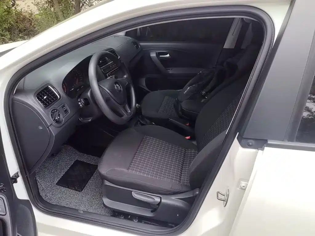 Volkswagen Polo — миниатюра 15