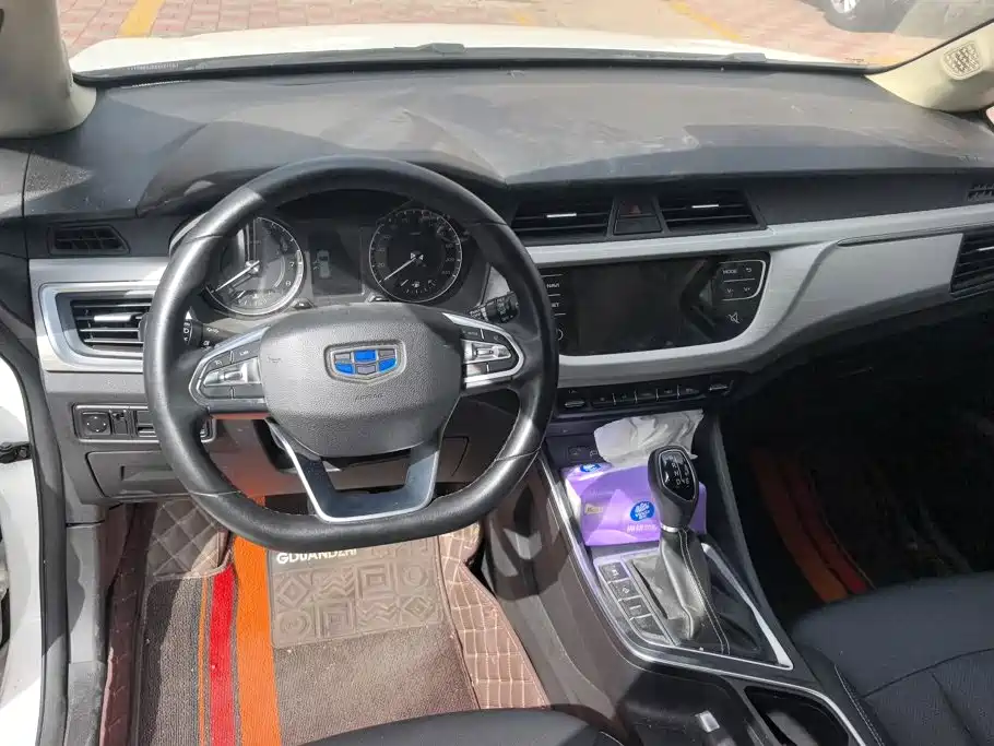 Geely Vision X3 — миниатюра 15
