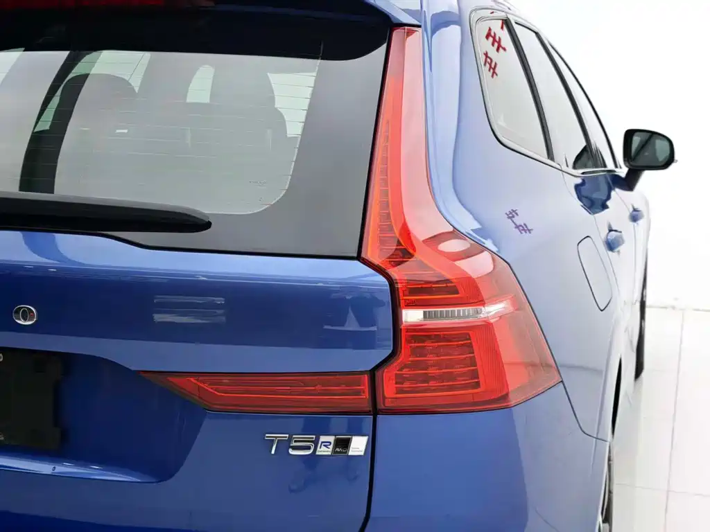 Volvo XC60 — миниатюра 23