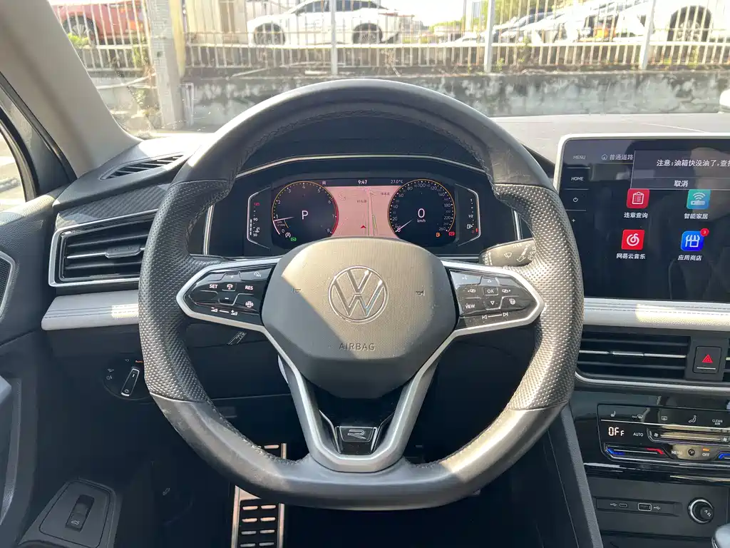 Volkswagen Tiguan L — миниатюра 12