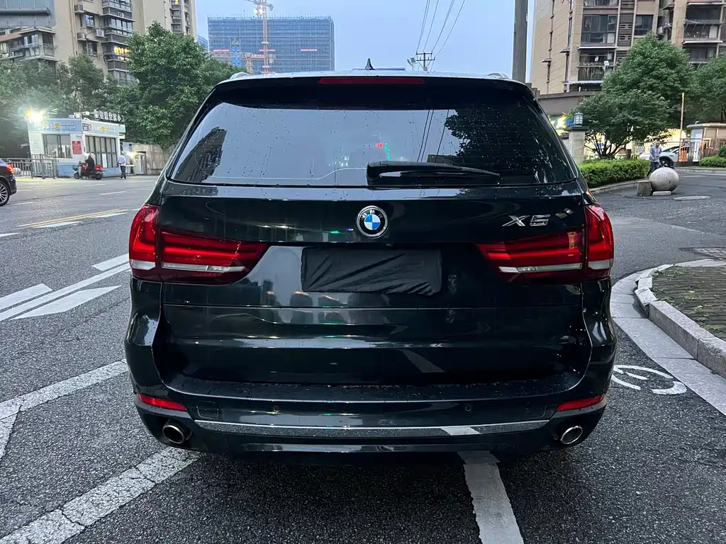 BMW X5 2017 xDrive28i