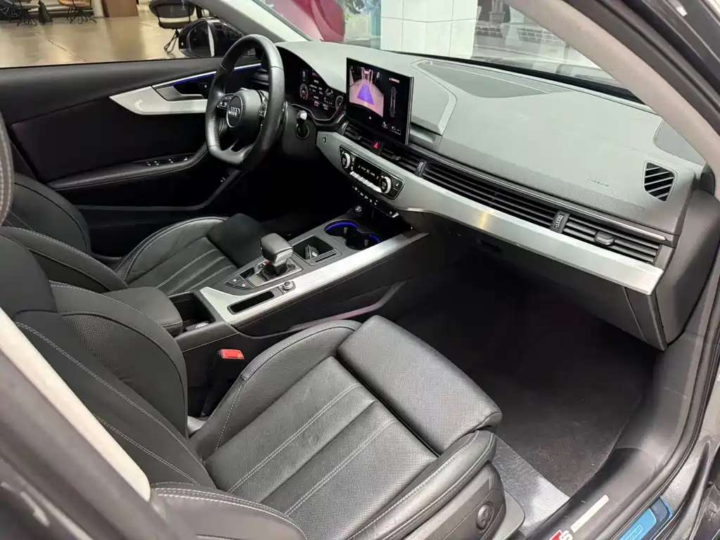 Audi A4L — миниатюра 18