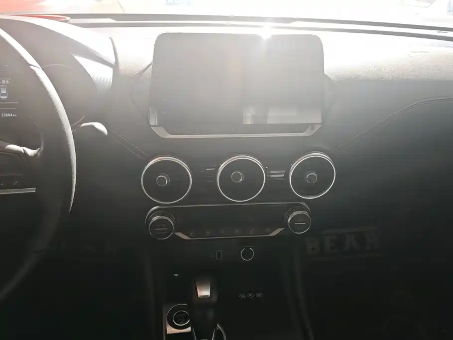 Nissan Sylphy — миниатюра 13