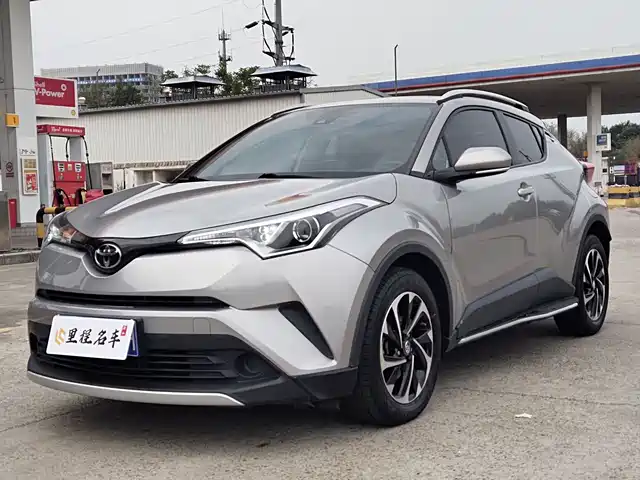 TOYOTA IZOA 2021