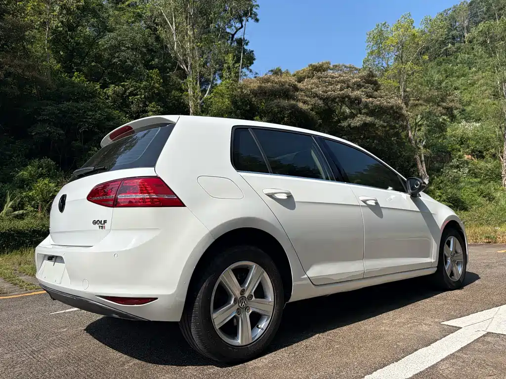 Volkswagen Golf — миниатюра 9