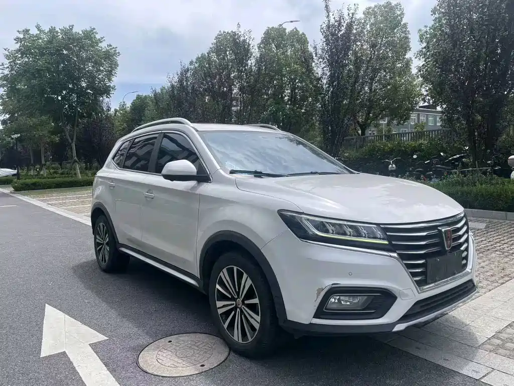 Roewe RX5 New Energy — миниатюра 2