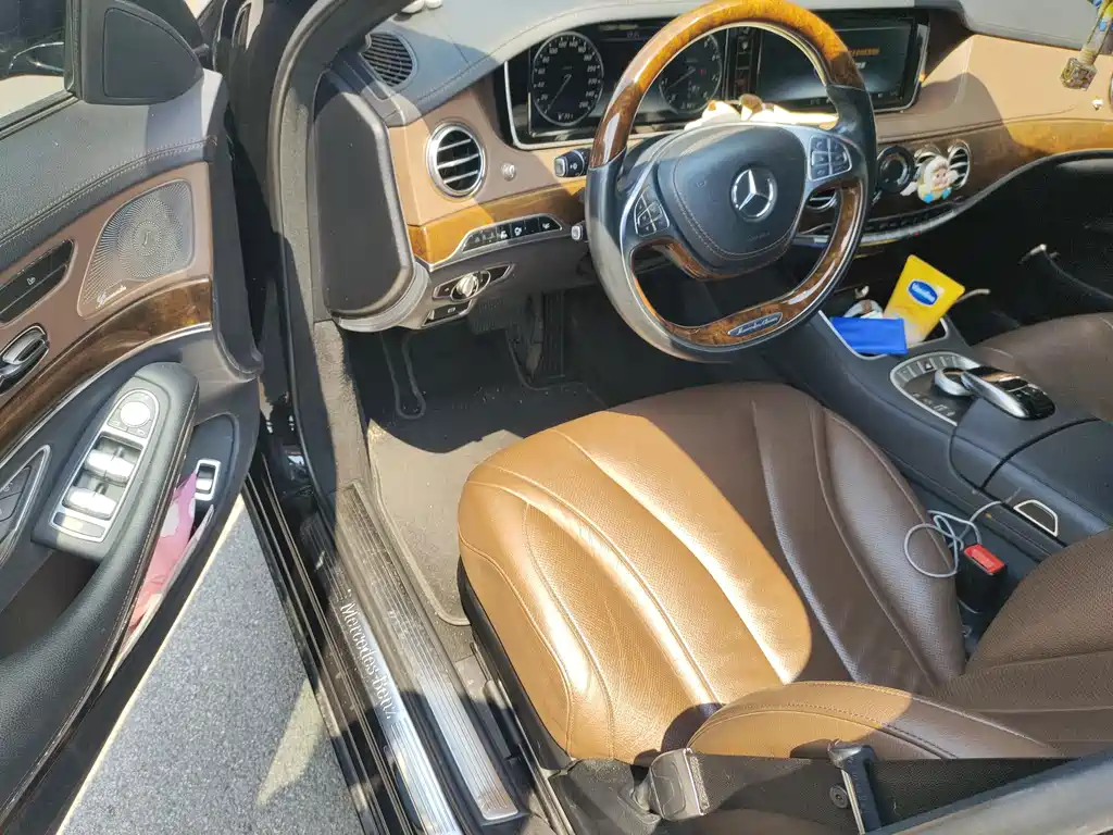 Mercedes-Benz S-Class — миниатюра 6