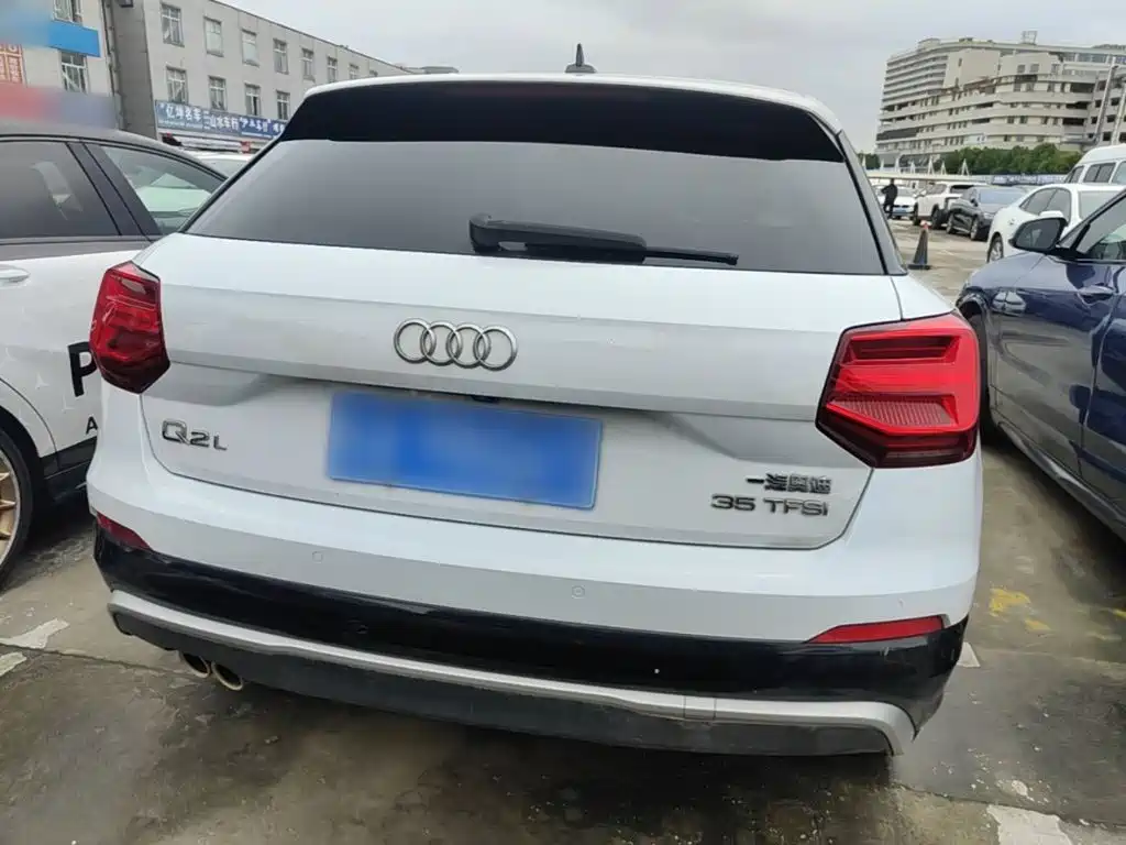 Audi Q2L — миниатюра 6