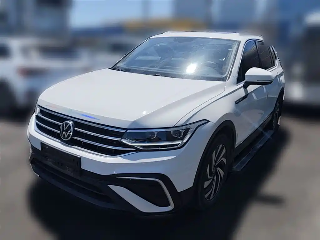 Volkswagen Tiguan L 2023