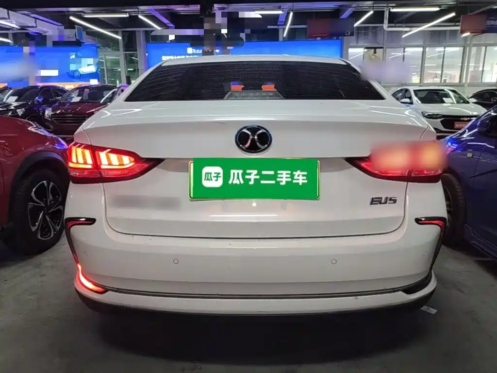 BAIC EU5 — миниатюра 6