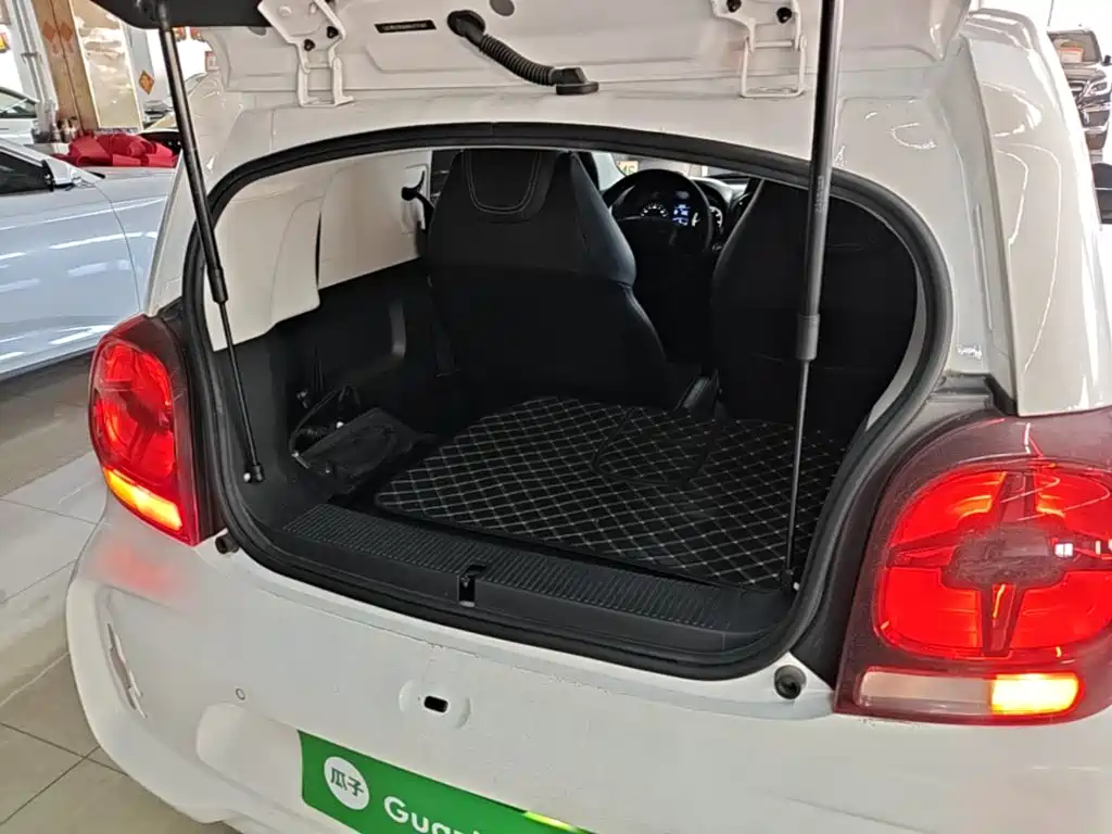 Roewe Clever — миниатюра 19