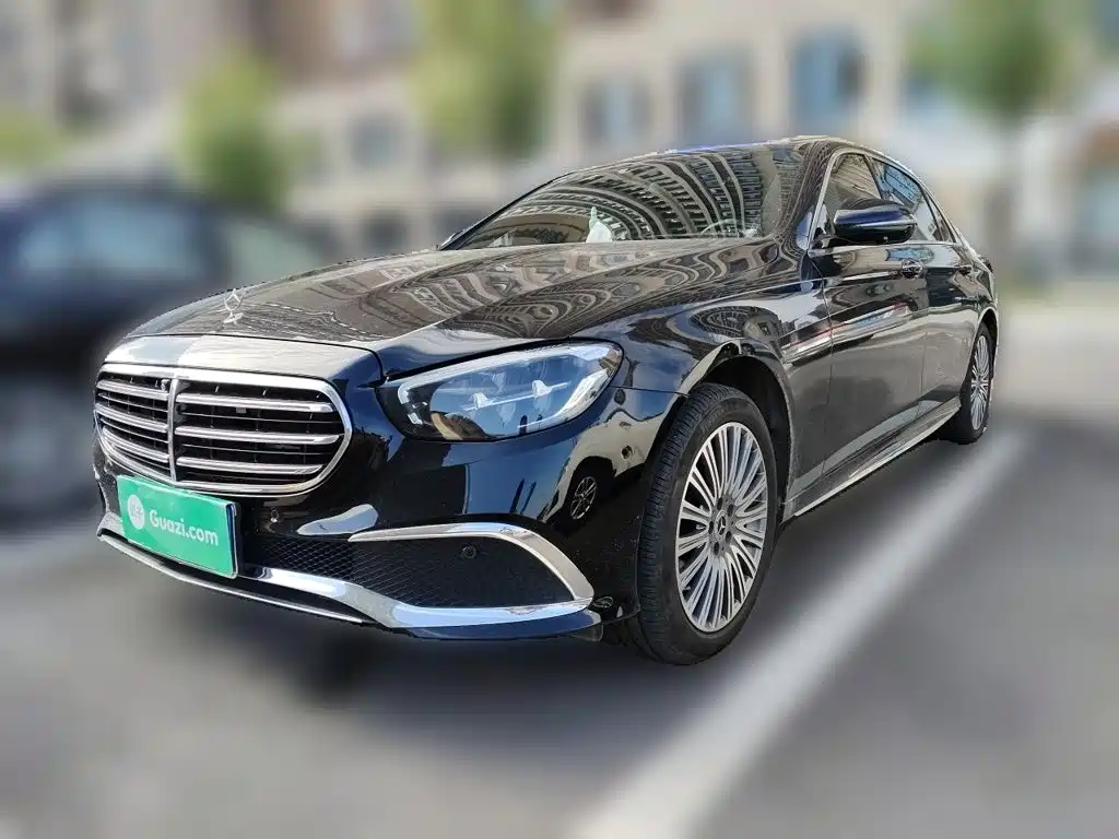 Mercedes-Benz E-Class — миниатюра 2