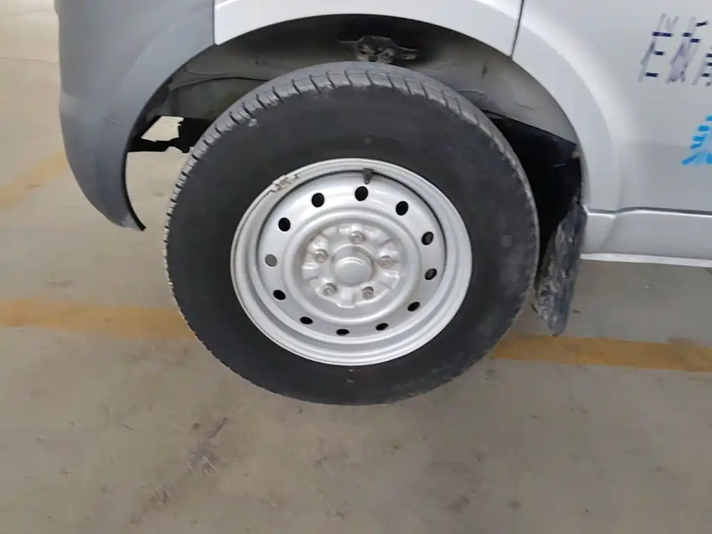 Wuling Rongguang Mini Truck — миниатюра 23