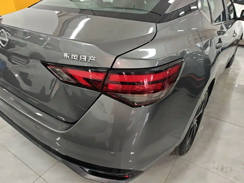 Nissan Sylphy — миниатюра 8