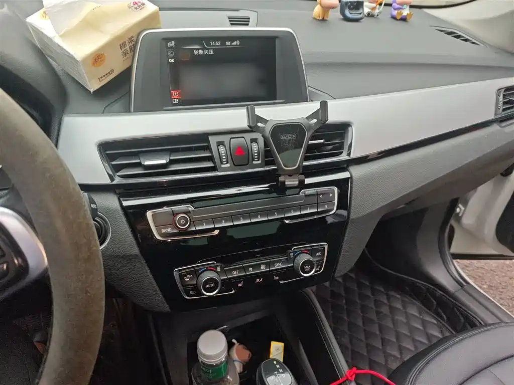 BMW X1 2016 sDrive18Li Premium