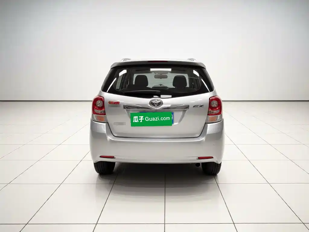 Toyota Verso — миниатюра 5