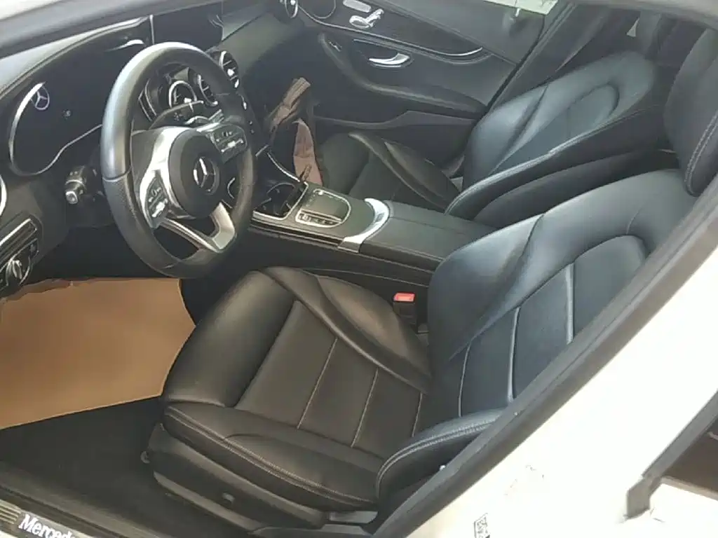 Mercedes-Benz C-Class — миниатюра 15