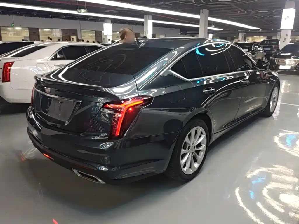Cadillac CT5 — миниатюра 7